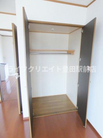 コーポラスジュンⅢの収納