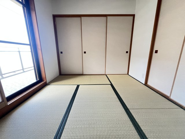 エバーランドシティ新・泉北4番館の和室