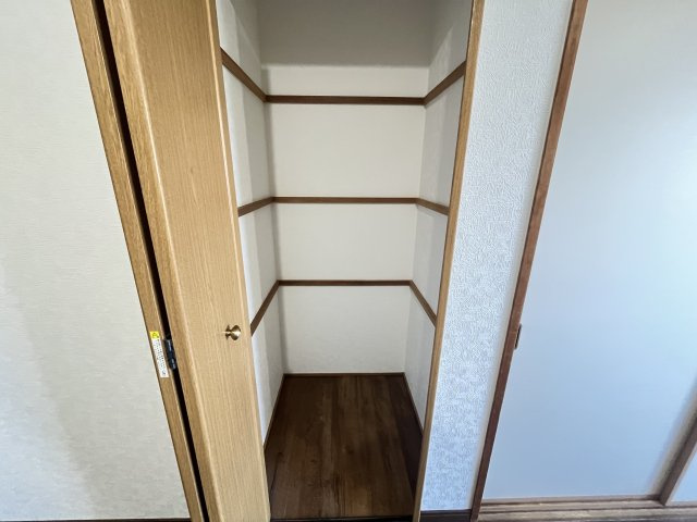 エバーランドシティ新・泉北4番館の収納