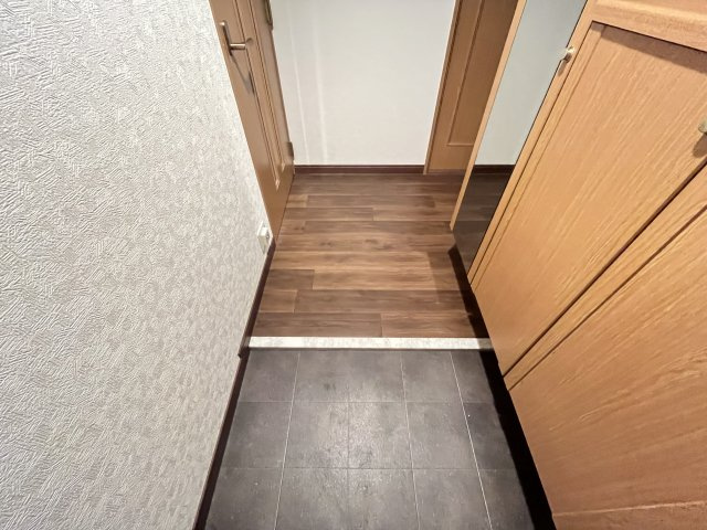 エバーランドシティ新・泉北4番館の玄関