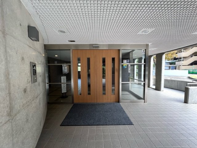 エバーランドシティ新・泉北4番館のエントランス
