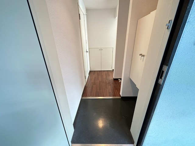 【玄関】ソルヴェール舟入本町