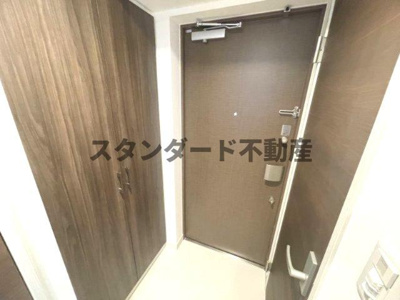 【玄関】 | プライムアーバン南森町
