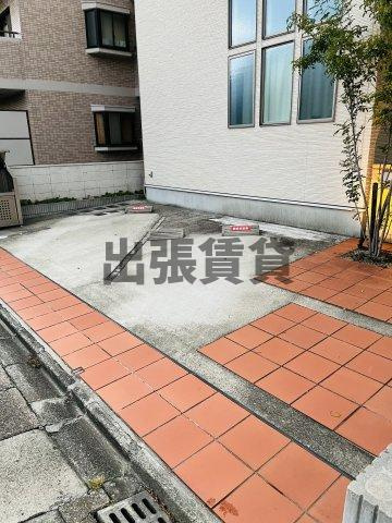 仲介手数料0円！コレクション庄内通の駐車場