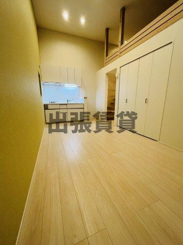 仲介手数料0円！コレクション庄内通の居間・リビング