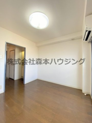 【洋室】 | 　京阪プリンスマンション | コンパクトで使いやすい洋室です