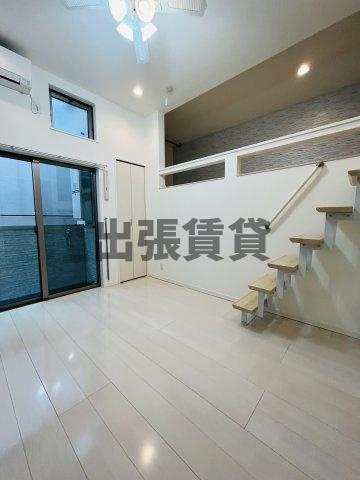 仲介手数料0円！Villa Cleliaの居間・リビング