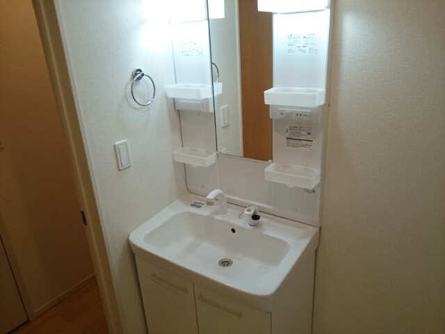 エレガンテプレッソAの洗面所