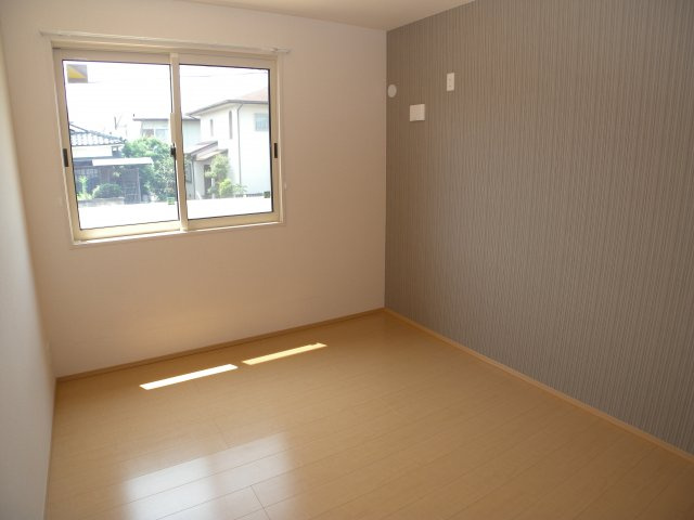 三木市緑が丘町西４丁目のアパートの子供部屋|グランクレール