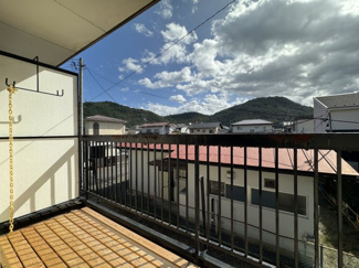 【バルコニー】 | 木村ハイツ | 反転タイプ（角部屋の室内写真になります）