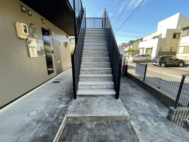 アンプルール リーブル すみれⅠのロビー
