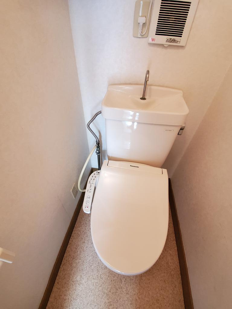 ペパーミントハウスのトイレ|ゆったりとした空間のトイレです