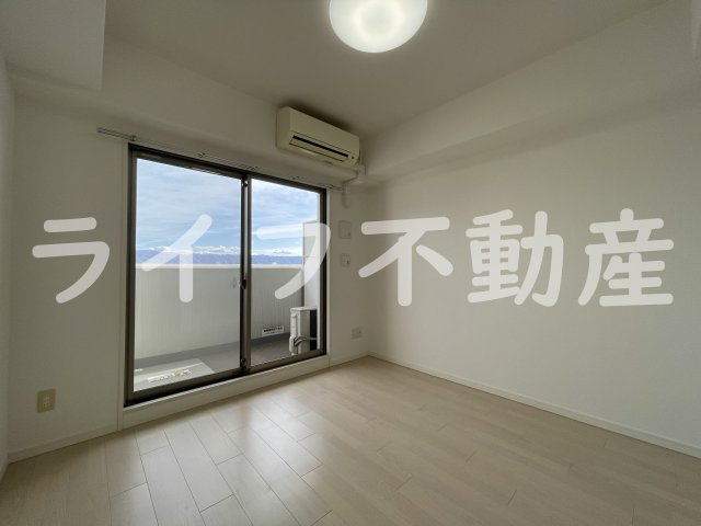 CASSIA高井田North Courtの居間・リビング|ゆったり過ごせる居間です