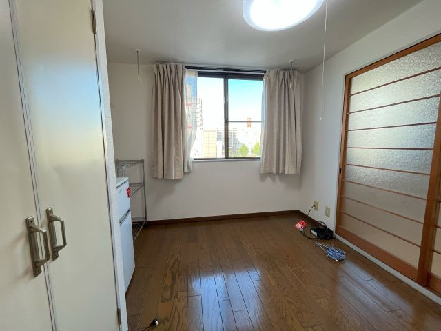 リーダーマンションの居間・リビング