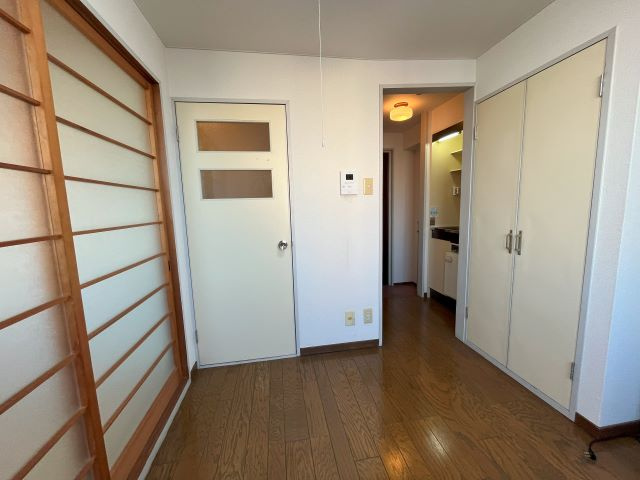 リーダーマンションの居間・リビング