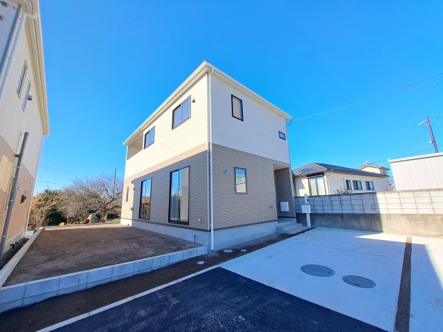 新築　高崎市足門町第6　クレイドルガーデン　1号棟の外観|現地写真　完成しました！ご内覧等、お気軽にお問合せください♪
