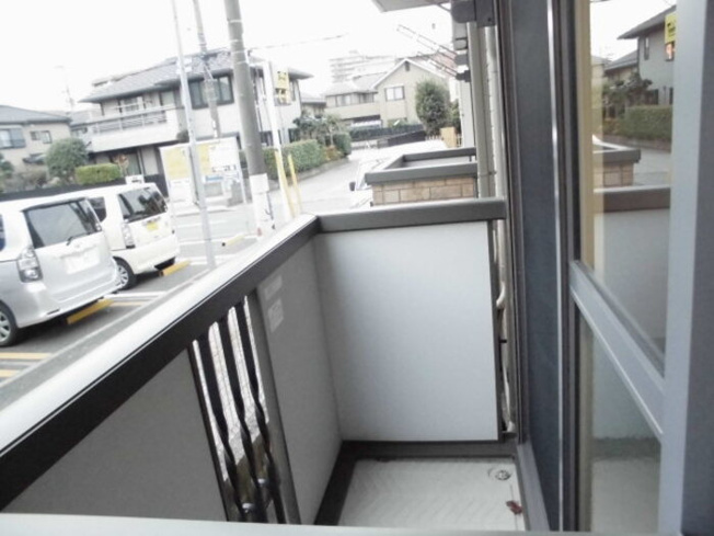 【バルコニー】 | ロイヤルクレッセント西登戸弐番館