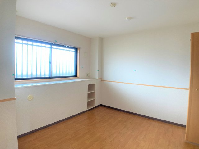 NEOの内装|別部屋同一間取りのお写真となります。