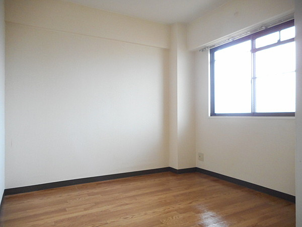 collection和泉府中の洋室|ゆったりした洋室です