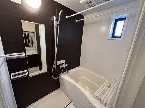 坂の久保ハイツE棟の浴室