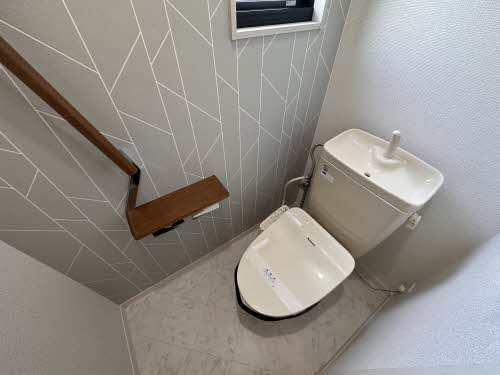 坂の久保ハイツE棟のトイレ