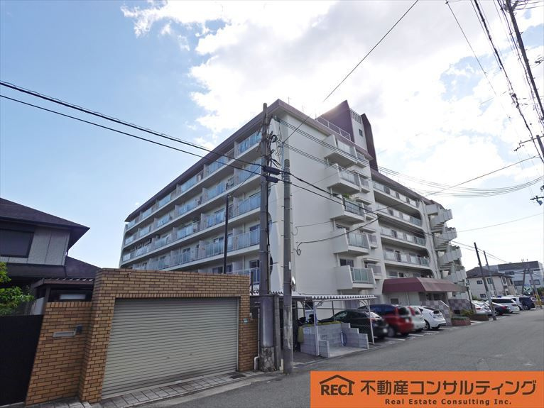 日商岩井芦屋マンションの外観