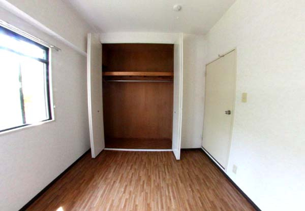 フローラル岸和田の収納|大きなものも収納できそうです