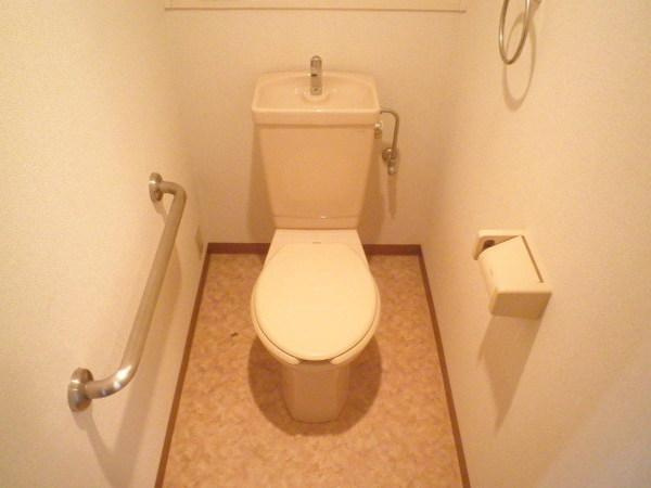 クレアール小松里のトイレ|トイレもきれいです