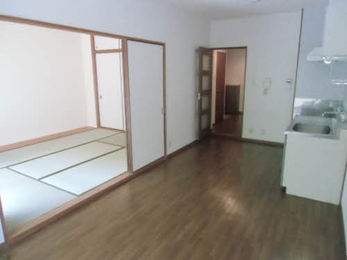 ハイムエミネンスの居間・リビング|居間です