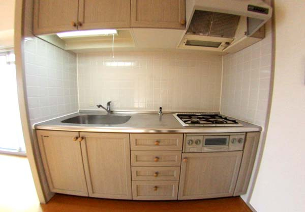 プリムローズ岸和田のキッチン|きれいなキッチンです