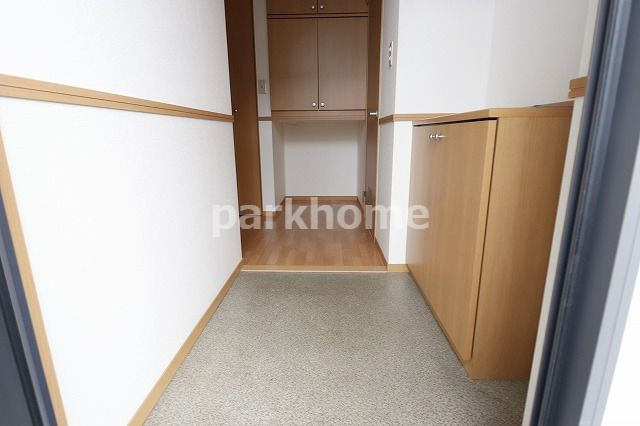 IVY COURTB棟の玄関|玄関です
※間取り反転の場合あり