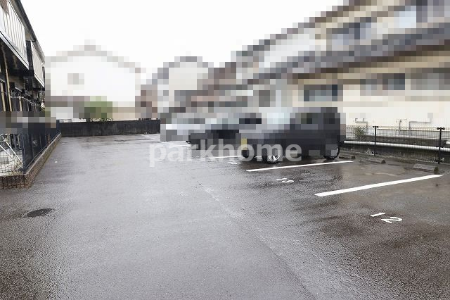 IVY COURTB棟の駐車場|カースペースがあります