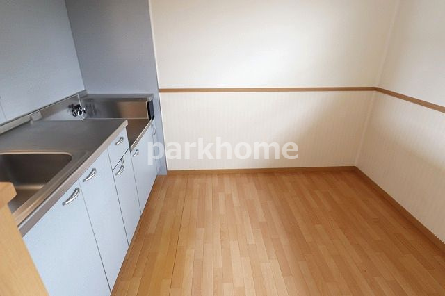 IVY COURTB棟のキッチン|使いやすいキッチンです
※間取り反転の場合あり