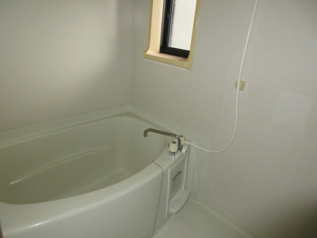 アムールKOHBEの浴室