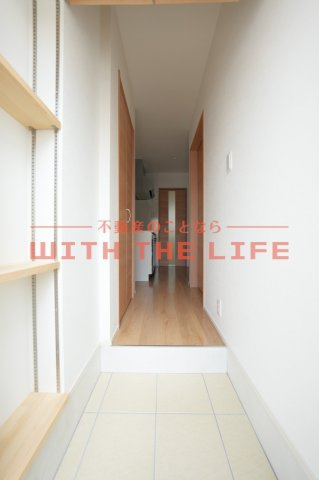 Mitte（ミッテ）【キャッシュバック対象】の玄関|収納もある玄関です