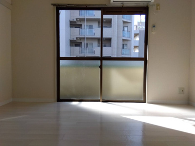 【洋室】 | サンエクスプレス