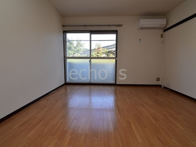 【居間・リビング】 | コーポせいまB | おしゃれなリビングです