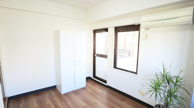 ブランネージュの洋室