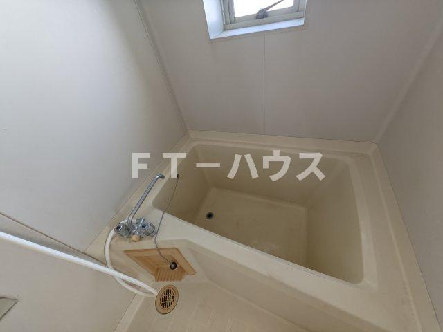 ハイツ秋山の浴室