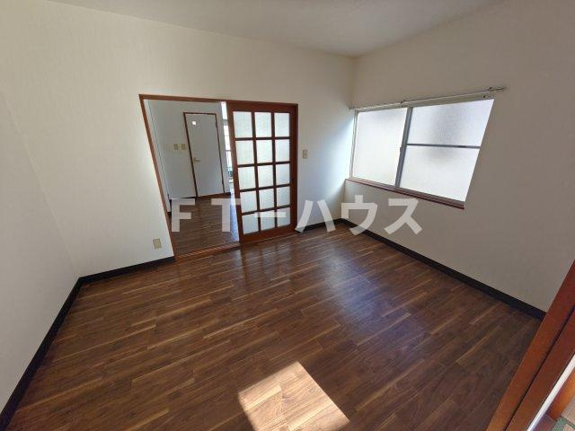 ハイツ秋山の寝室