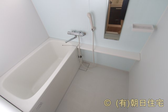 サンシャイン．ヴィラCの浴室
