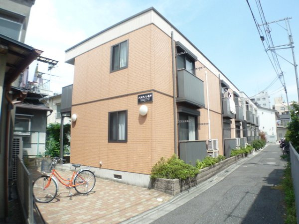 パルテノン亀戸の外観|東向きで東道路です♪駐輪場有ります♪