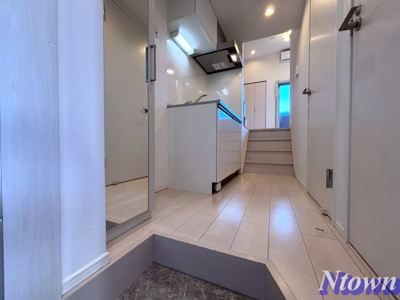 【玄関】 | ハーモニーテラス名楽町 | 落ち着いた玄関です