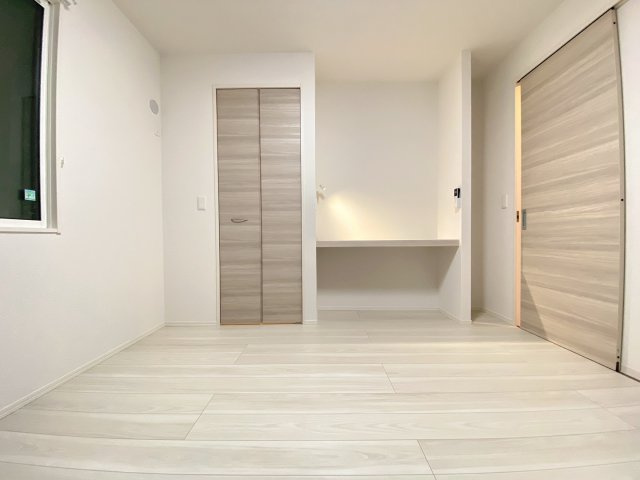 ザパークヴィラ狭山池の洋室