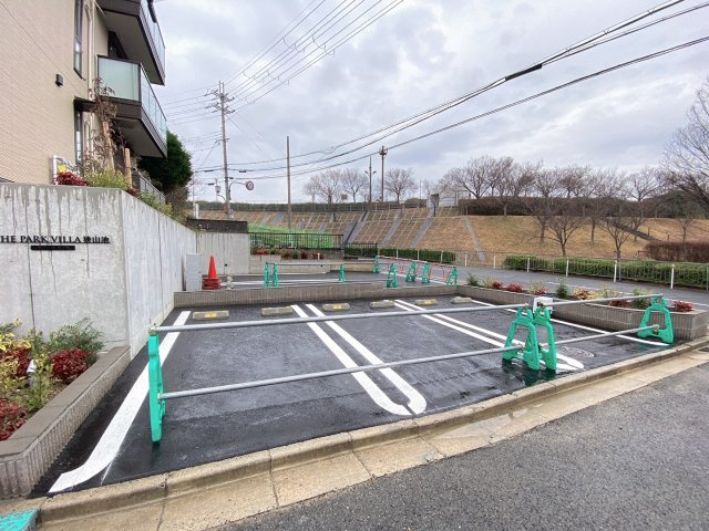 ザパークヴィラ狭山池の駐車場