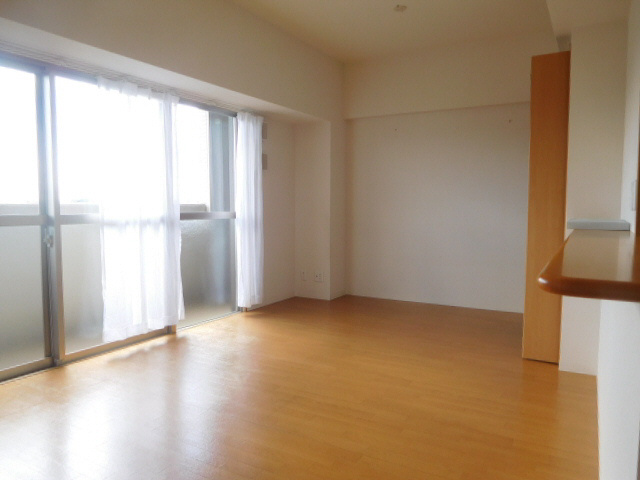 プロスペリテ・ベルの子供部屋