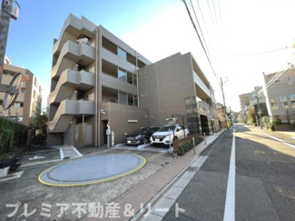 【駐車場】 | 車をお持ちの方に嬉しい駐車場付きの物件です