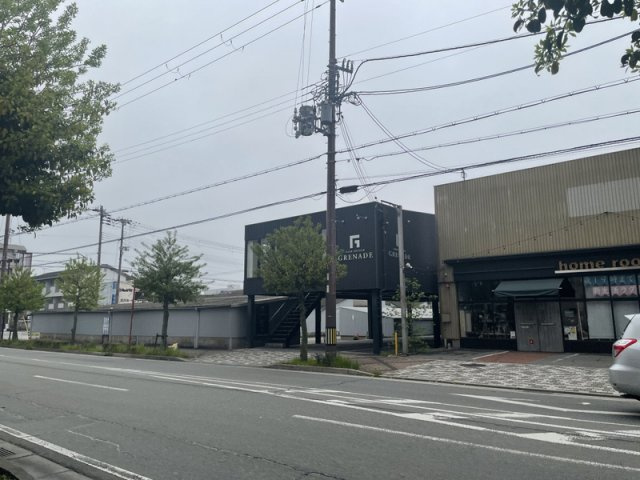 ラシャンス広畑の駐車場