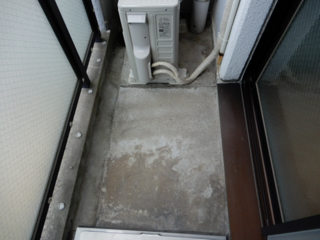 ヴェルビュ桜町のバルコニー