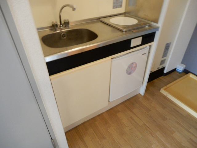 ヴェルビュ桜町のキッチン